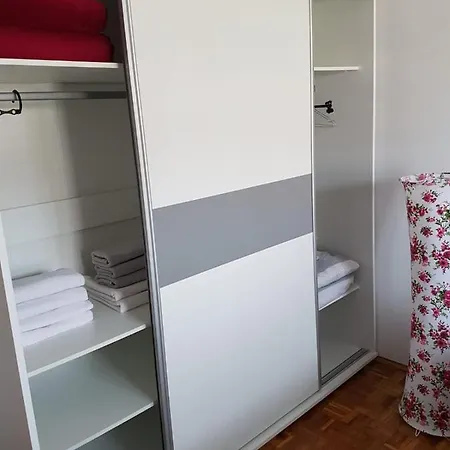 Noa Apartment