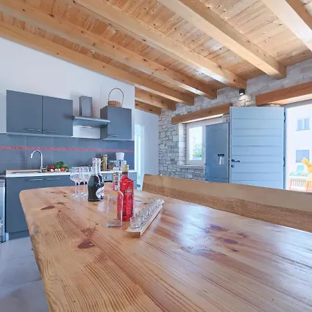 Noa Holiday home Pula