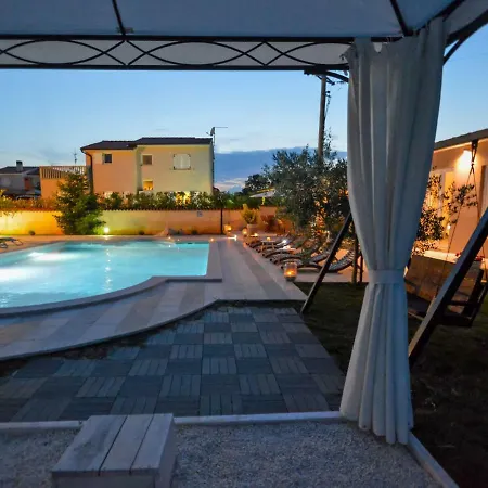 Noa Holiday home Pula